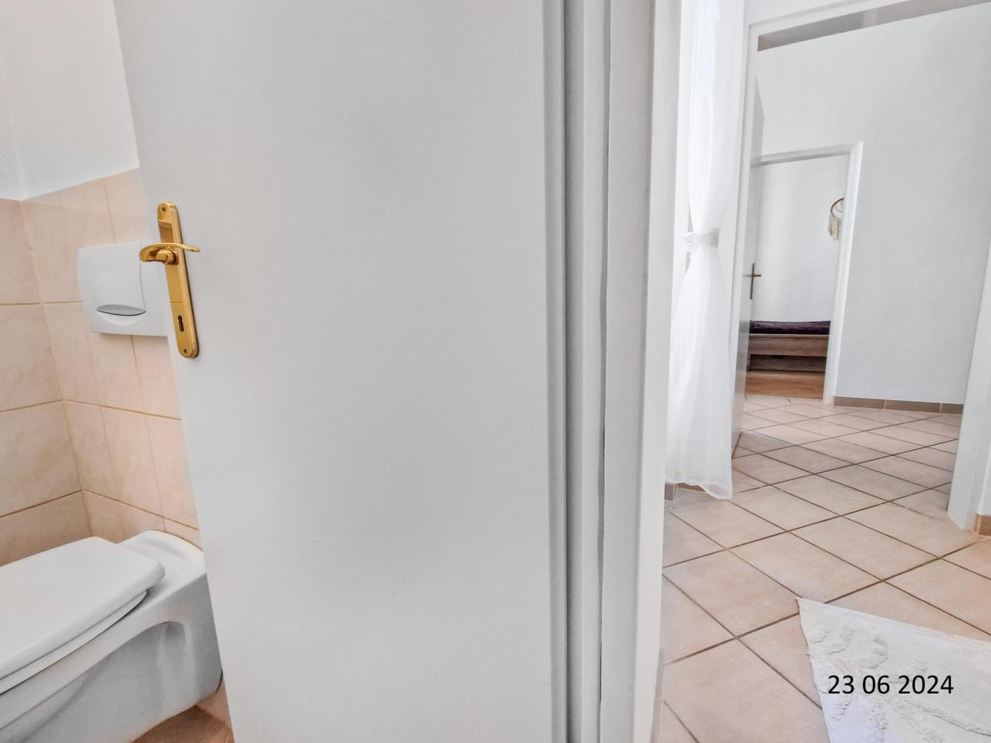 Elegant Three-Bedroom Suite เวียนนา ภายนอก รูปภาพ