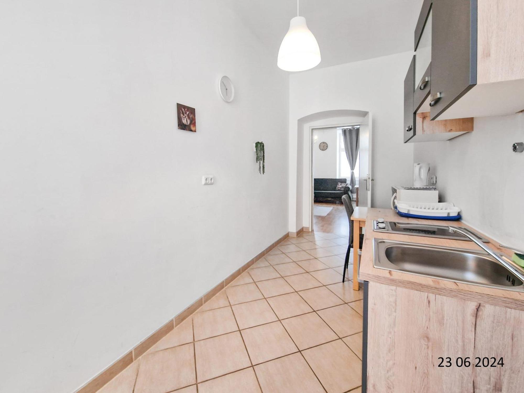 Elegant Three-Bedroom Suite เวียนนา ภายนอก รูปภาพ