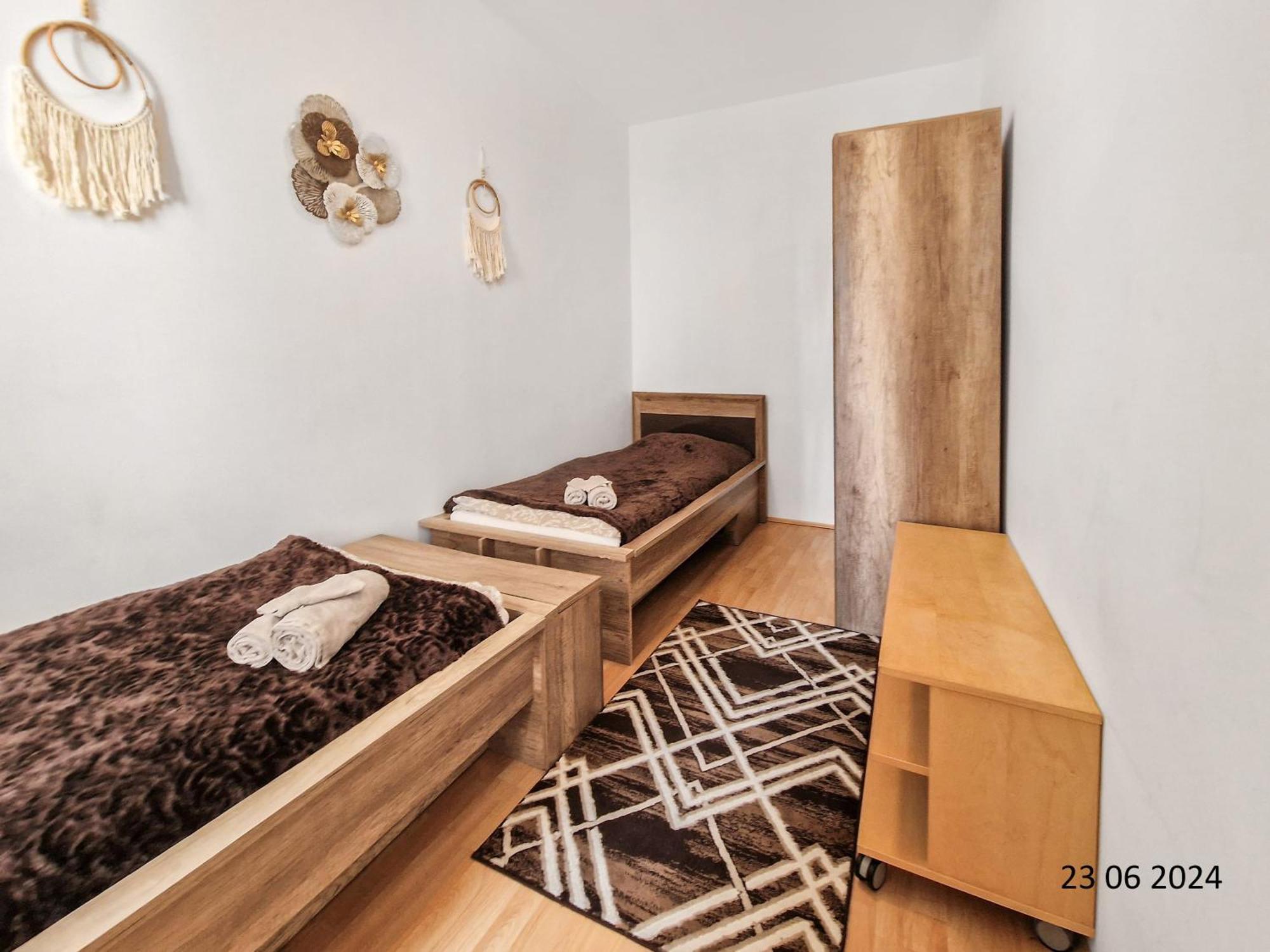 Elegant Three-Bedroom Suite เวียนนา ภายนอก รูปภาพ