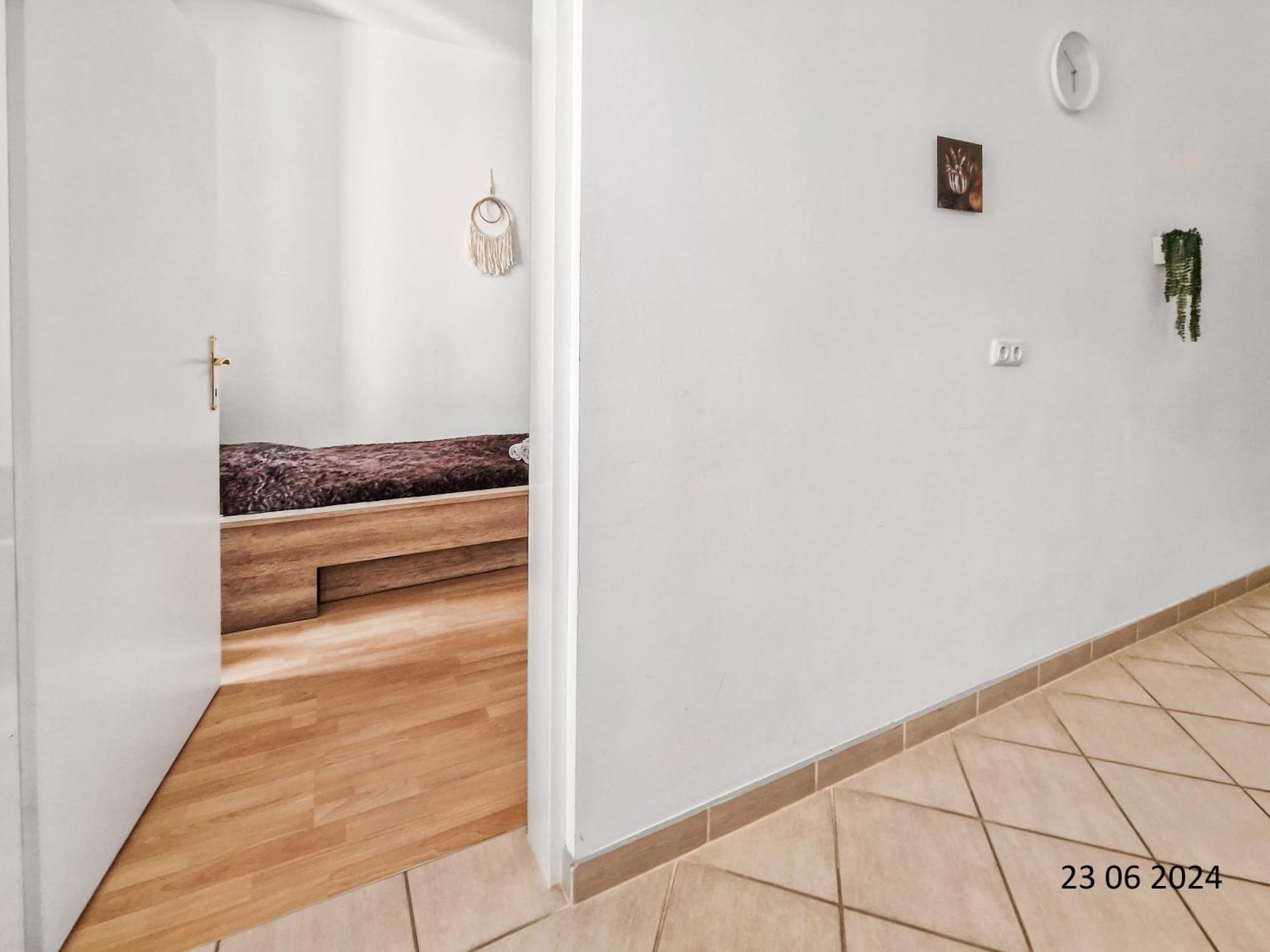 Elegant Three-Bedroom Suite เวียนนา ภายนอก รูปภาพ