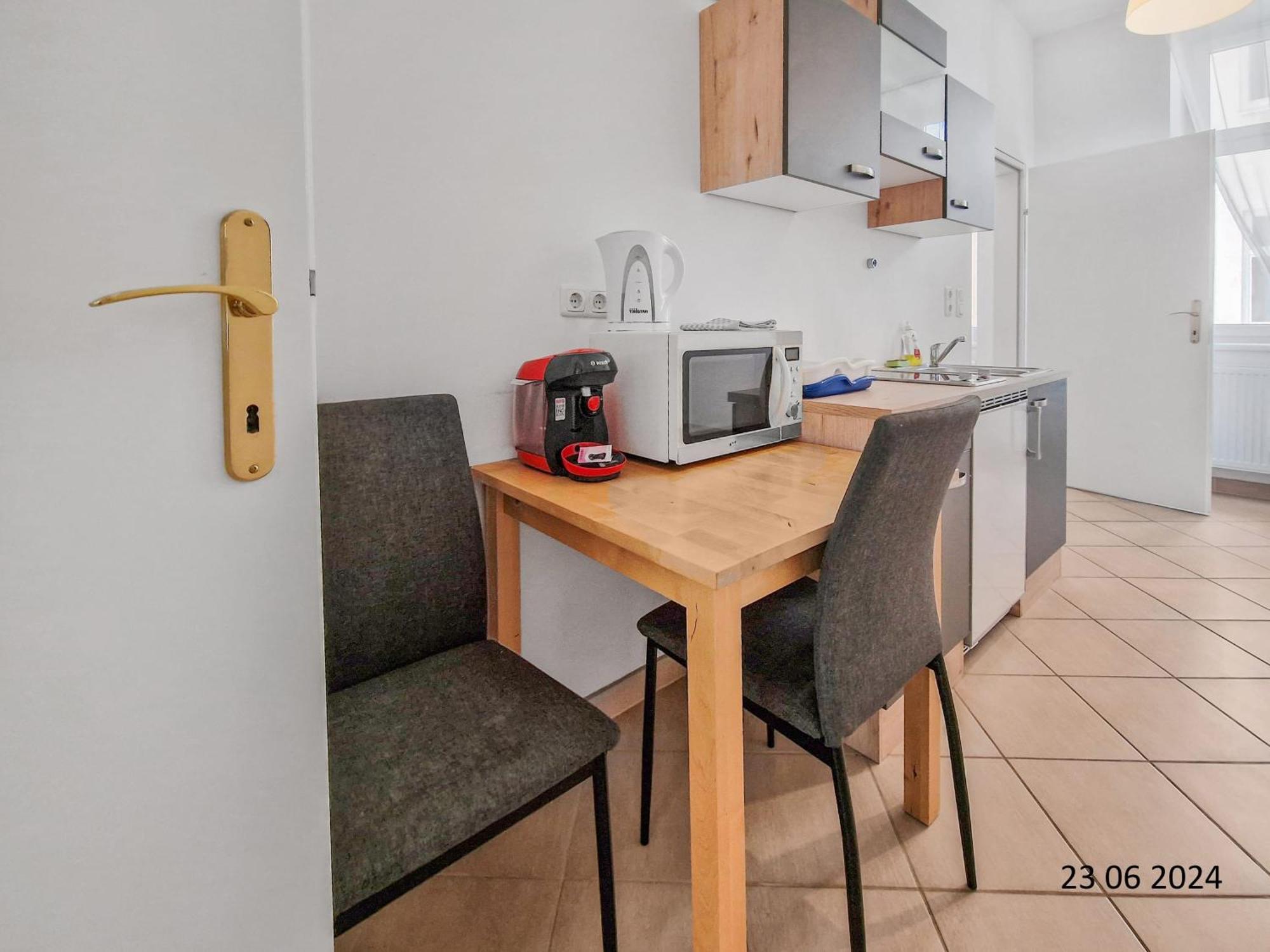 Elegant Three-Bedroom Suite เวียนนา ภายนอก รูปภาพ